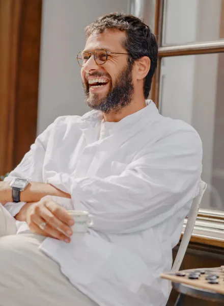 Ποιοι είμαστε